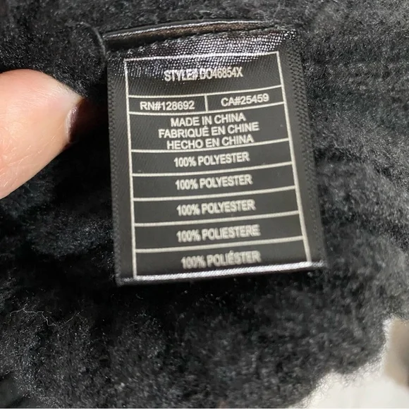 Steve Madden Black Ribbed Turtleneck Sweater - Picture 14 of 17